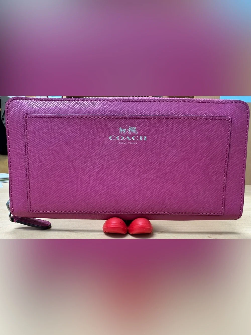 Coach Magenta Crossgrain Leather Zip Around Wallet 🩷 - Picture 1 of 6